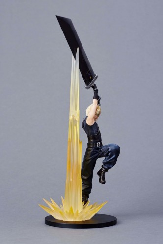 Final Fantasy VII Rebirth - Figura Cloud Strife 
